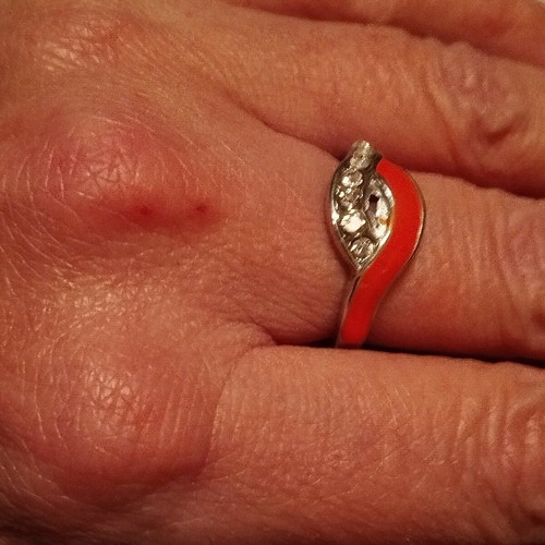 Ring in excellent condition