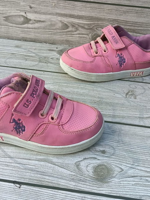 Polo ASSN sneakers used, size 25