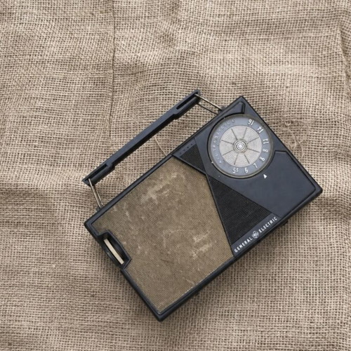 General Electric P-807 vintage portable transistor radio
