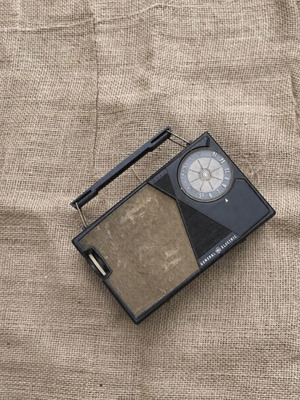 General Electric P-807 vintage portable transistor radio