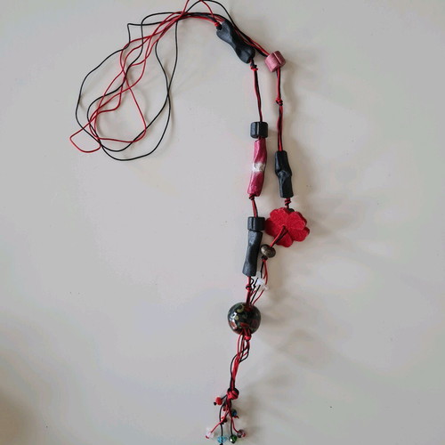 Beaded necklace handmade like new, boho style, black and red