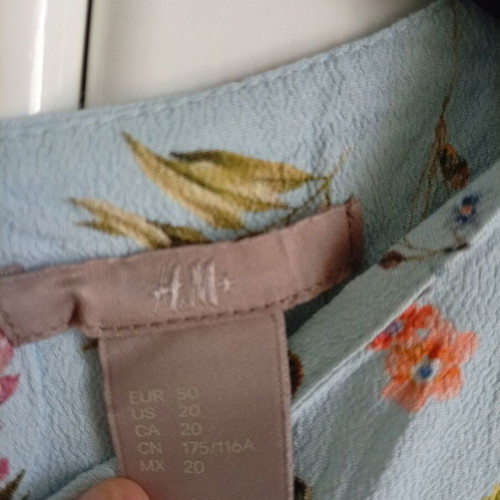 H&M Floral Top 5XL like new, colorful