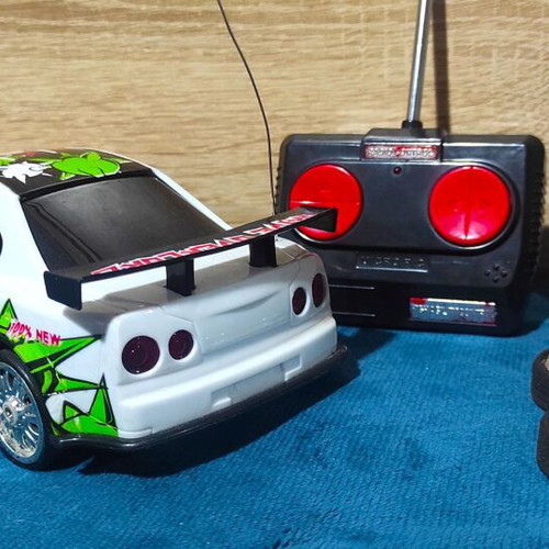 Nissan Skyline R34 GTR 1/18 RC 4WD τηλεκατευθυνόμενο αυτοκίνητο