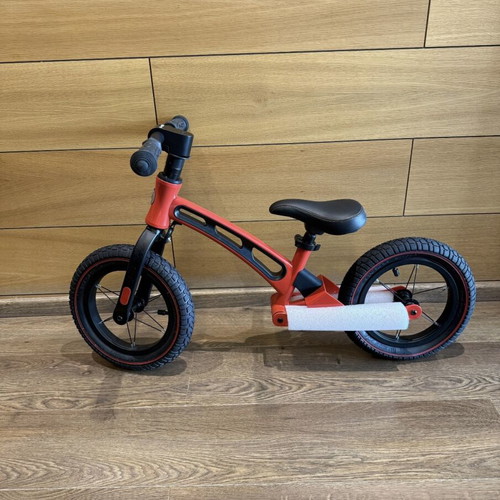 Micro Balance Bike Deluxe new for ages 1-3