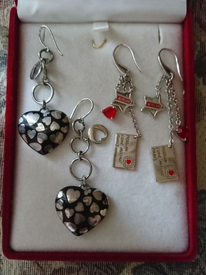 Morgan silver earrings like new with romantic pendants