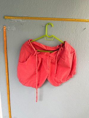 Silk coral bermuda shorts like new, Made in Italy, size M