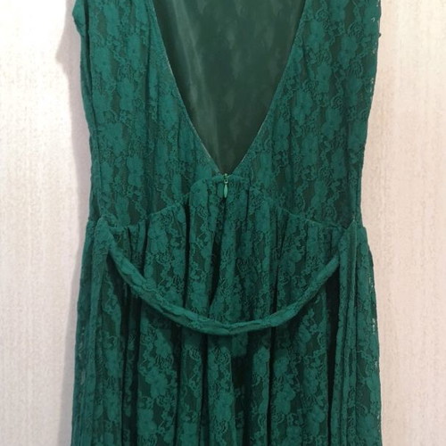 Angel City dress used, lace, size L, cypress green