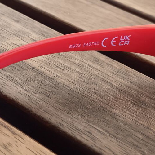Marvel kids sunglasses like new, red multicolor