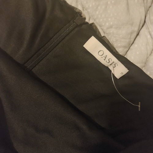 Oasis skirt new size M-L