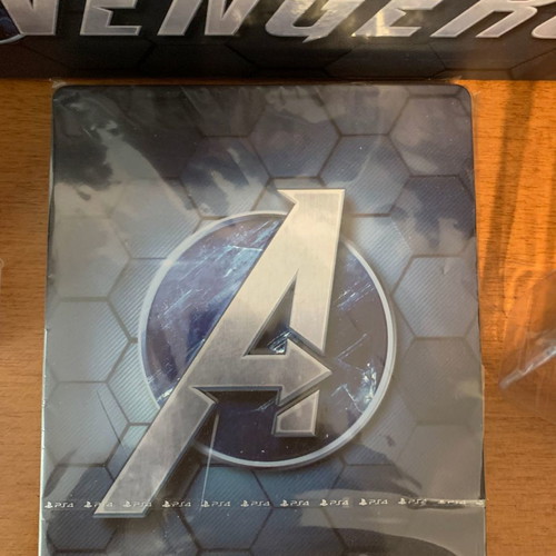 Avengers Earth's Mightiest Edition PS4 collector's used, excellent condition