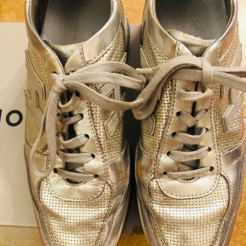 Hogan silver sneakers used, size 37