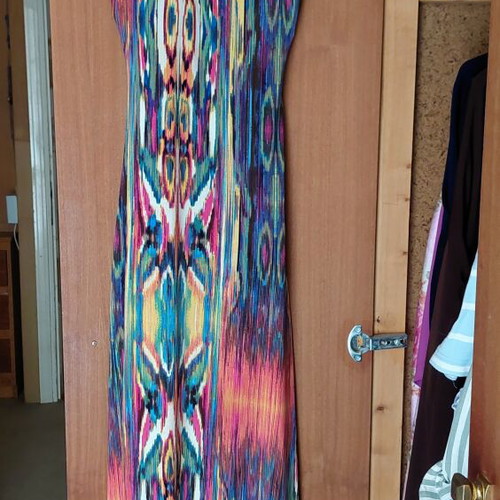 Maxi dress like new, colorful, backless, elastic, sizes S/M