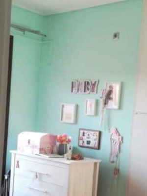 Crib and dresser set like new from Bebe Jou