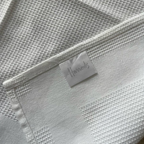 Harrods kitchen towel white like new