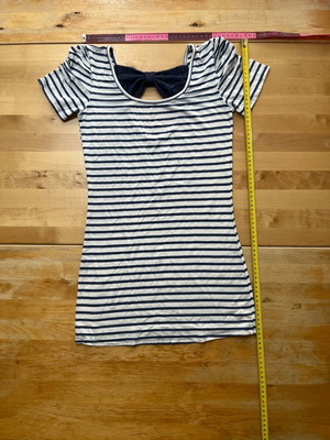 T-Shirt striped white-blue with lace bow on back, like new