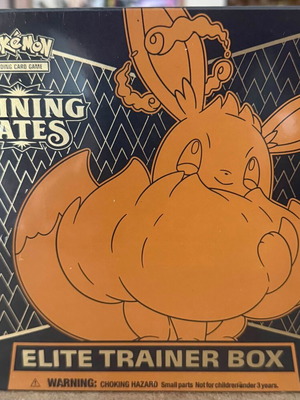 Pokemon Sword & Shield Shining Fates Elite Trainer Box new