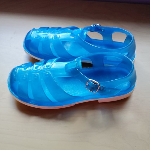 Sandals size 34 like new, blue