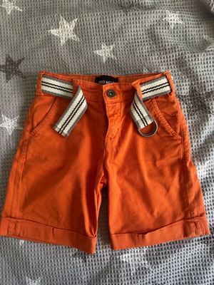 Kids Shorts orange size 110 cm like new