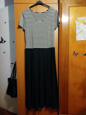 Maxi dress like new, black and white, size M