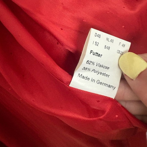 Fordan coat red size 46 like new