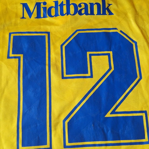 Reebok retro football jersey size L like new from the 90s