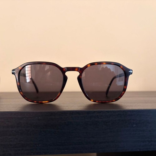 David Beckham DB 1115/S 807/08 sunglasses used, tortoise color