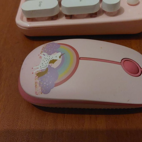 Sentio wireless keyboard and mouse set, soft pink