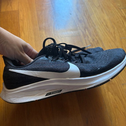 Nike athletic shoes size 38.5 used, black