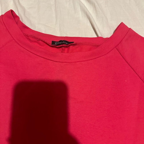T-shirt in excellent condition, size XL