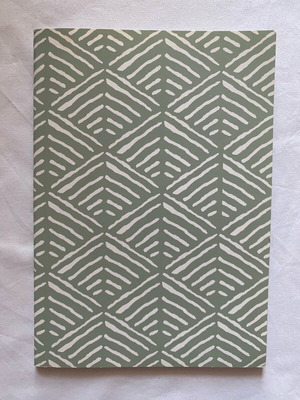 HEMA notebook with white lines new