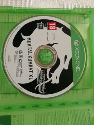 Mortal Kombat XL σαν καινούργιο για Microsoft