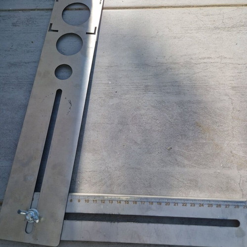 Angle and hole measuring tool for tiles new