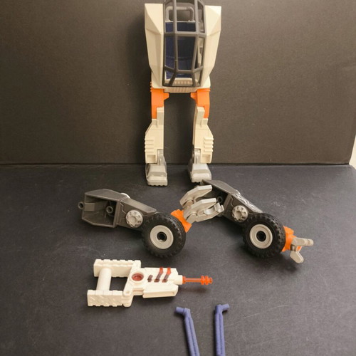 Playmobil Top Agents 8 pieces used with accessories and robot