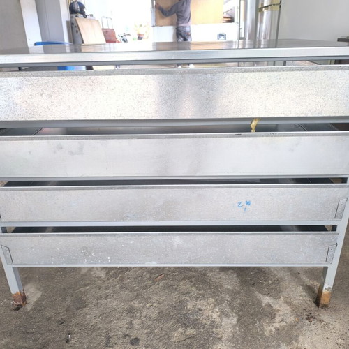 Metal Heavy-Duty Chest of Drawers with 4 Drawers like new