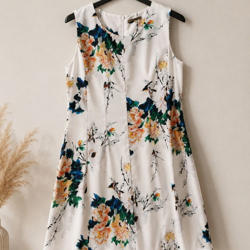 Mini floral dress, white, size M