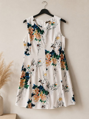 Mini floral dress, white, size M