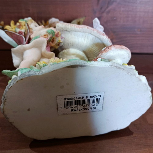 Vintage decorative figurine children on mushrooms new