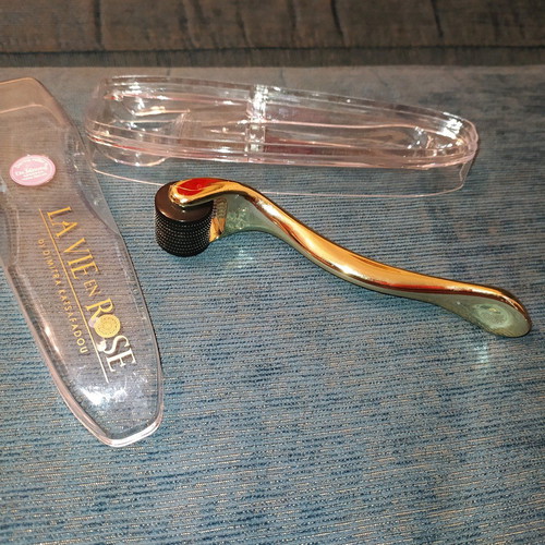 La vie en rose used, very good condition
