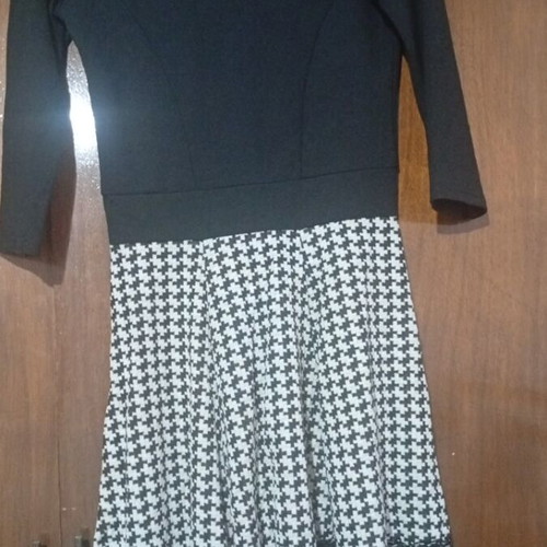 Winter dress Vergi small size, like new, above knee length