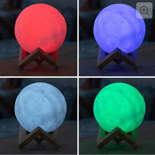 Decorative 3D Moon Lamp like new, multicolor lighting