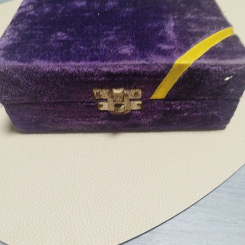 Vintage salt and pepper shaker used