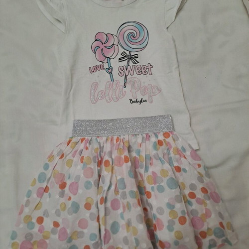 Skirt and blouse set used for 3 years old