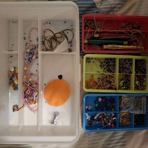 Craft box used with beads and materials