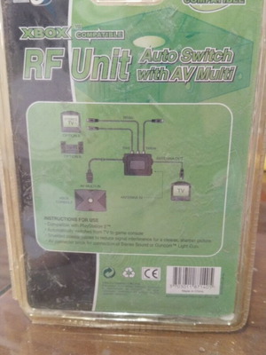 Xbox compatible RF unit auto switch with AV multi
