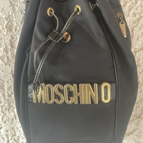 Moschino backpack like new, black color