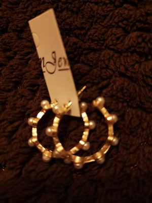Earrings new, white and gold