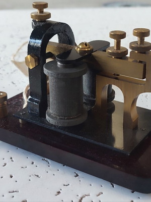 Signal Electric Mfg.Co ηχητική συσκευή τηλέγραφου Μορς, ορείχαλκος