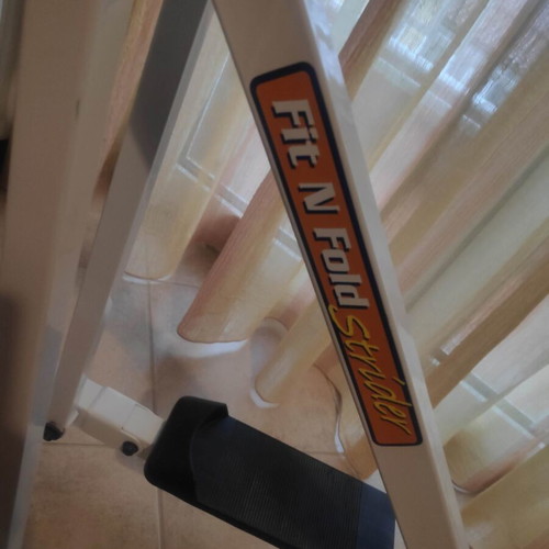 Elliptical fitness machine like new