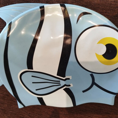 Silicone swimming cap fish design like new