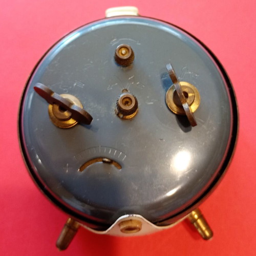 Dugena Dacapo vintage German mechanical alarm clock used
